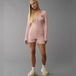 American Eagle Peanuts Snoopy Plush PJ Romper Red White Striped Cozy Coquette L